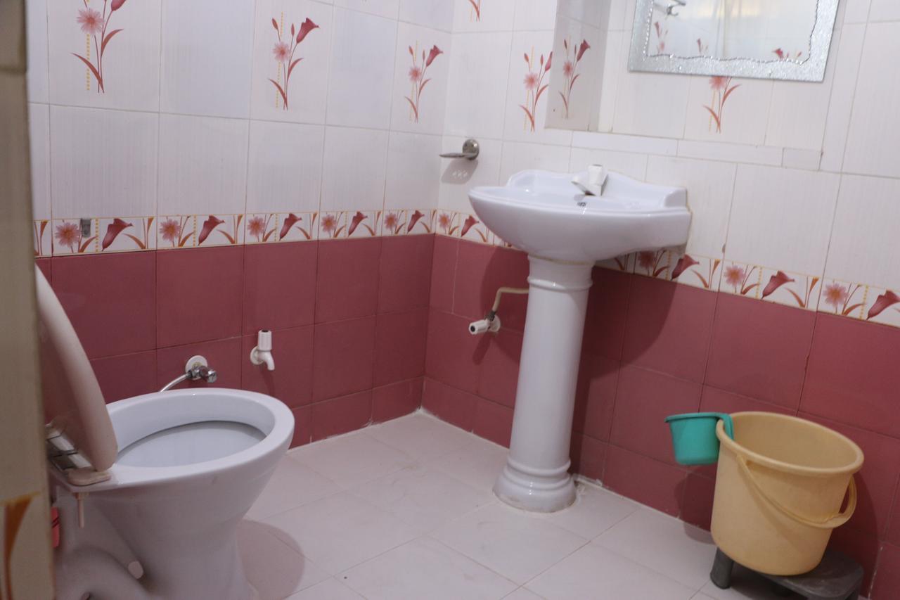 Hotel Renuka Jaisalmer Bagian luar foto